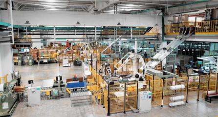 青島何以位列全國“燈塔工廠”首位？技術(shù)開發(fā)視角下的深度解析